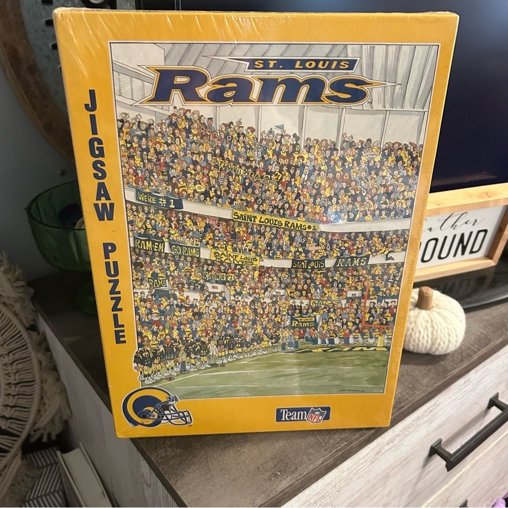 NFL Team NFL St. Louis Rams Jigsaw Puzzle Vintage 1994